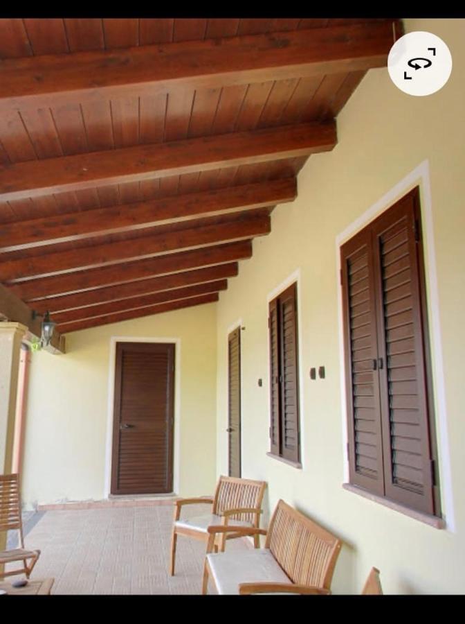 Agriturismo Da Patrizia Simaxis Ngoại thất bức ảnh